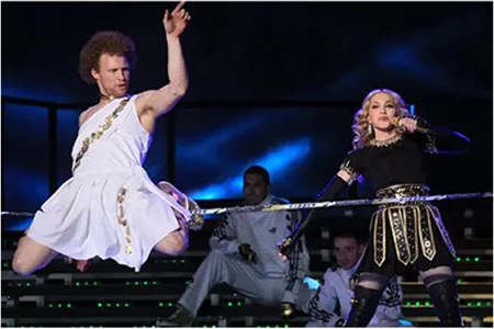 Slacklining performance with Madonna at Super Bowl XLVI (mobile)