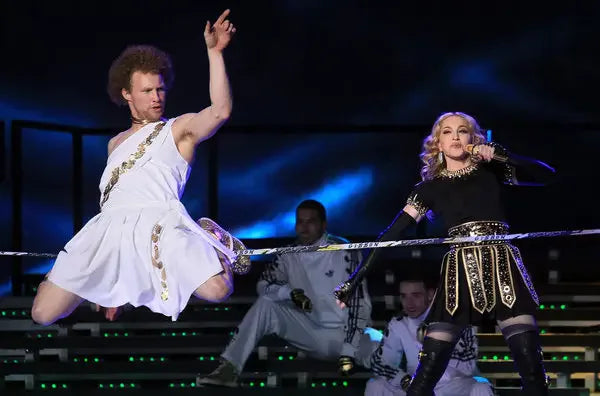 GIBBON slacklining at the Super Bowl